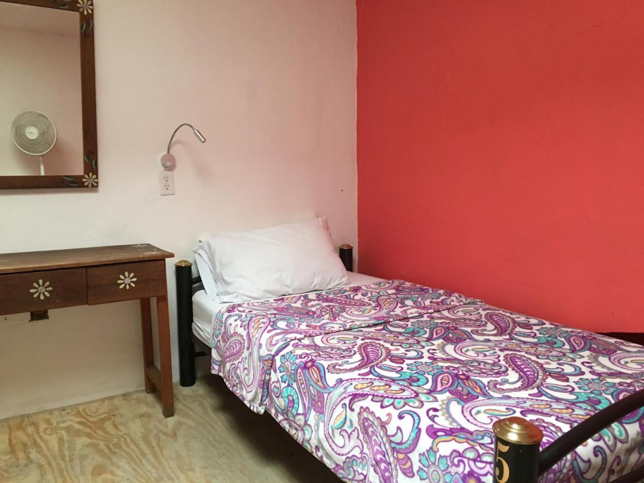 Hostal De Maria غوادالاجارا المظهر الخارجي الصورة