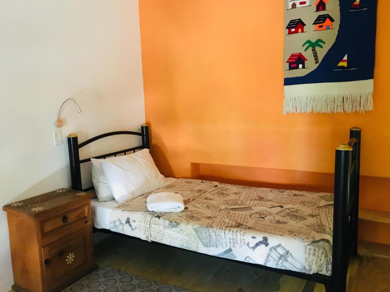 Hostal De Maria غوادالاجارا المظهر الخارجي الصورة