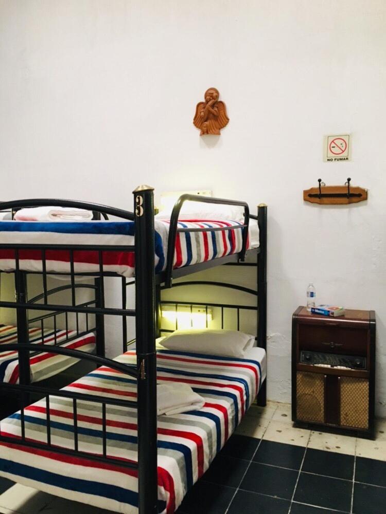 Hostal De Maria غوادالاجارا المظهر الخارجي الصورة
